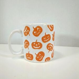 Jack O Lantern large Halloween, white and orange coffee mug